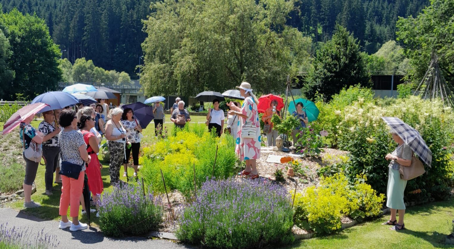 Gartenfuehrung OM Bad St. Leonhard e1720091142442 Gartenfuehrung OM Bad St. Leonhard e1720091142442