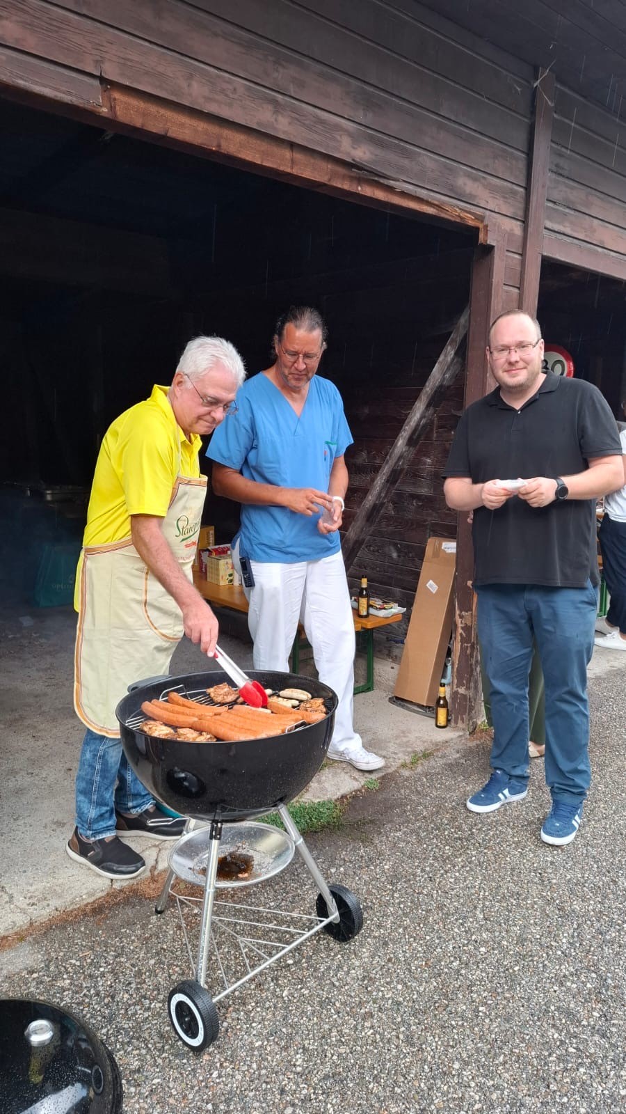 Grillfeier beim OptimaMed Rehazentrum Raxblick Grillfeier beim OptimaMed Rehazentrum Raxblick