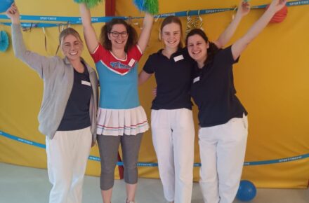 Kinderschminken und –disco für Kinder und Jugendliche im Rehazentrum Wiesing