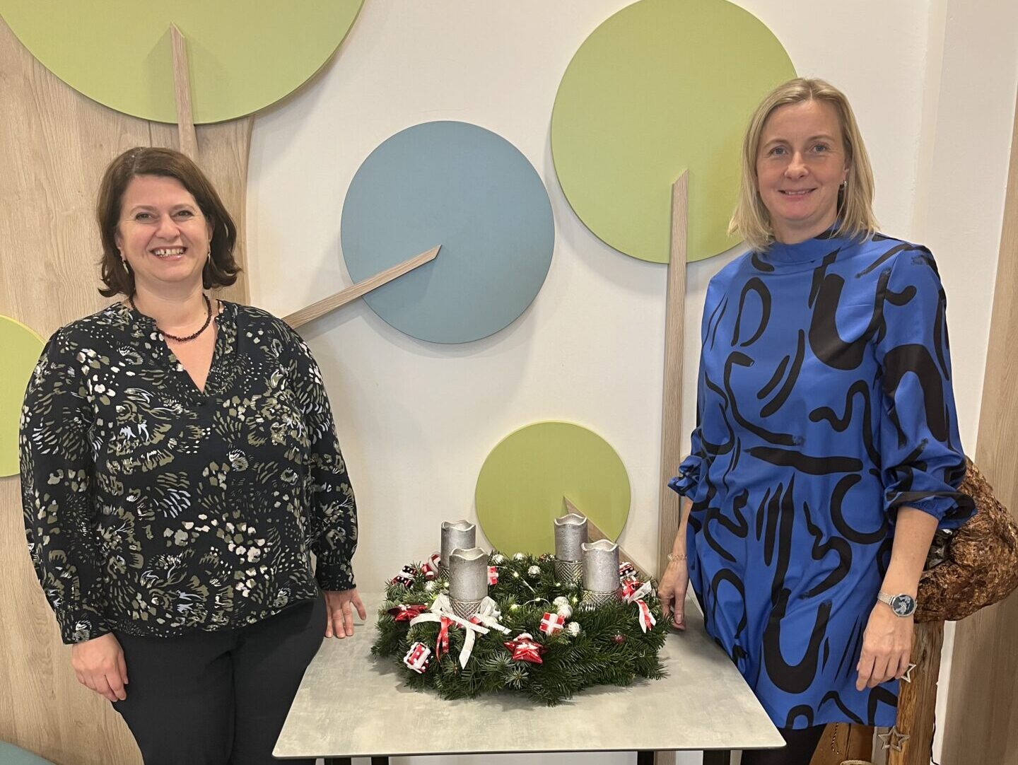 Adventkranz Spende an die Kinderreha Wiesing Adventkranz Spende an die Kinderreha Wiesing