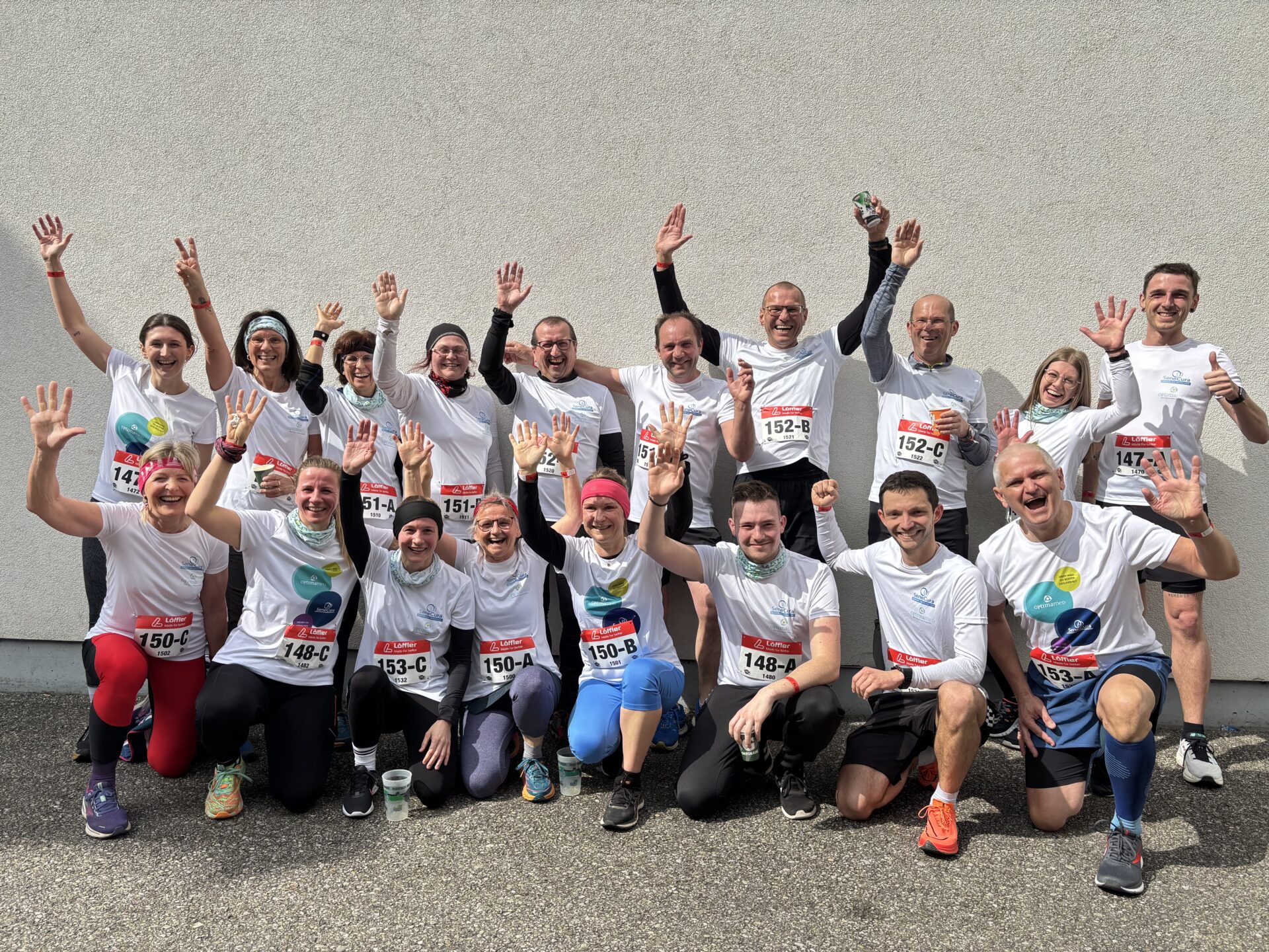 Team des Rehazentrums Aspach beim Firmenlauf Team des Rehazentrums Aspach beim Firmenlauf
