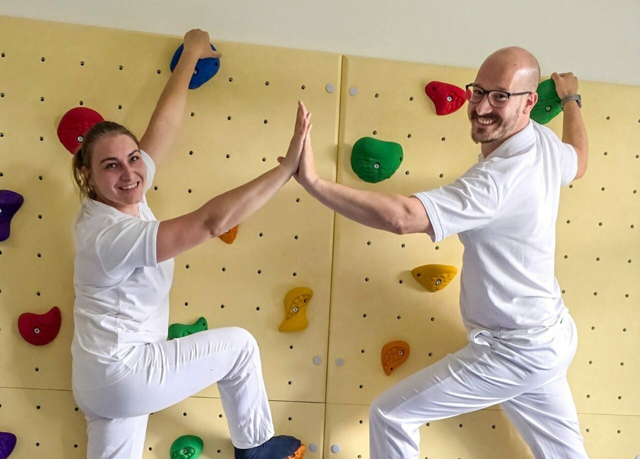 Kletterwand im Therapiezentrum St. Veit