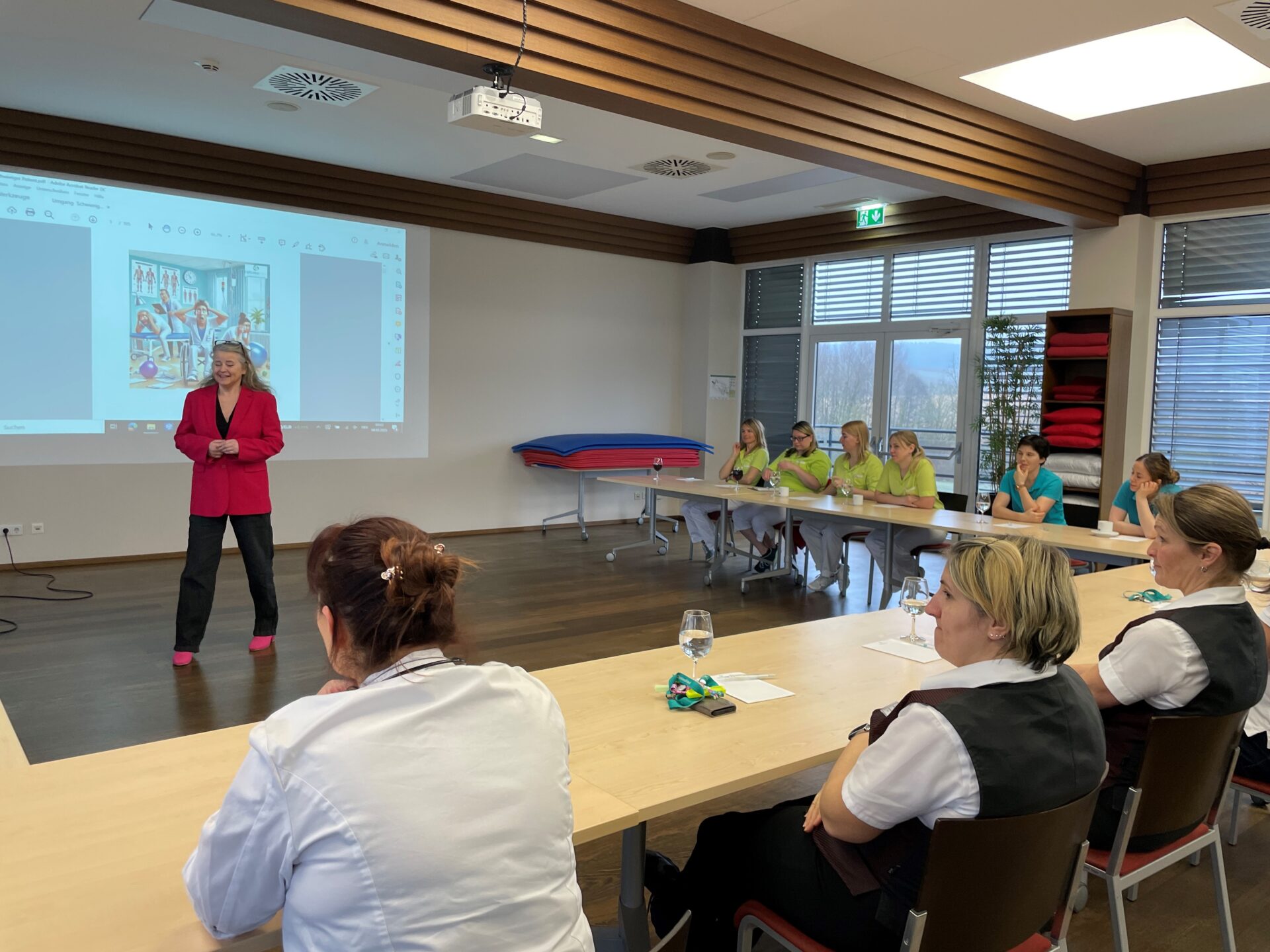 Kommunikationstraining für Mitarbeiter Kommunikationstraining für Mitarbeiter