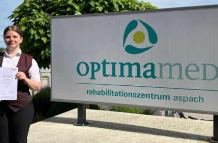 Lehrabschluss zur Restaurantfachfrau im Rehazentrum Aspach