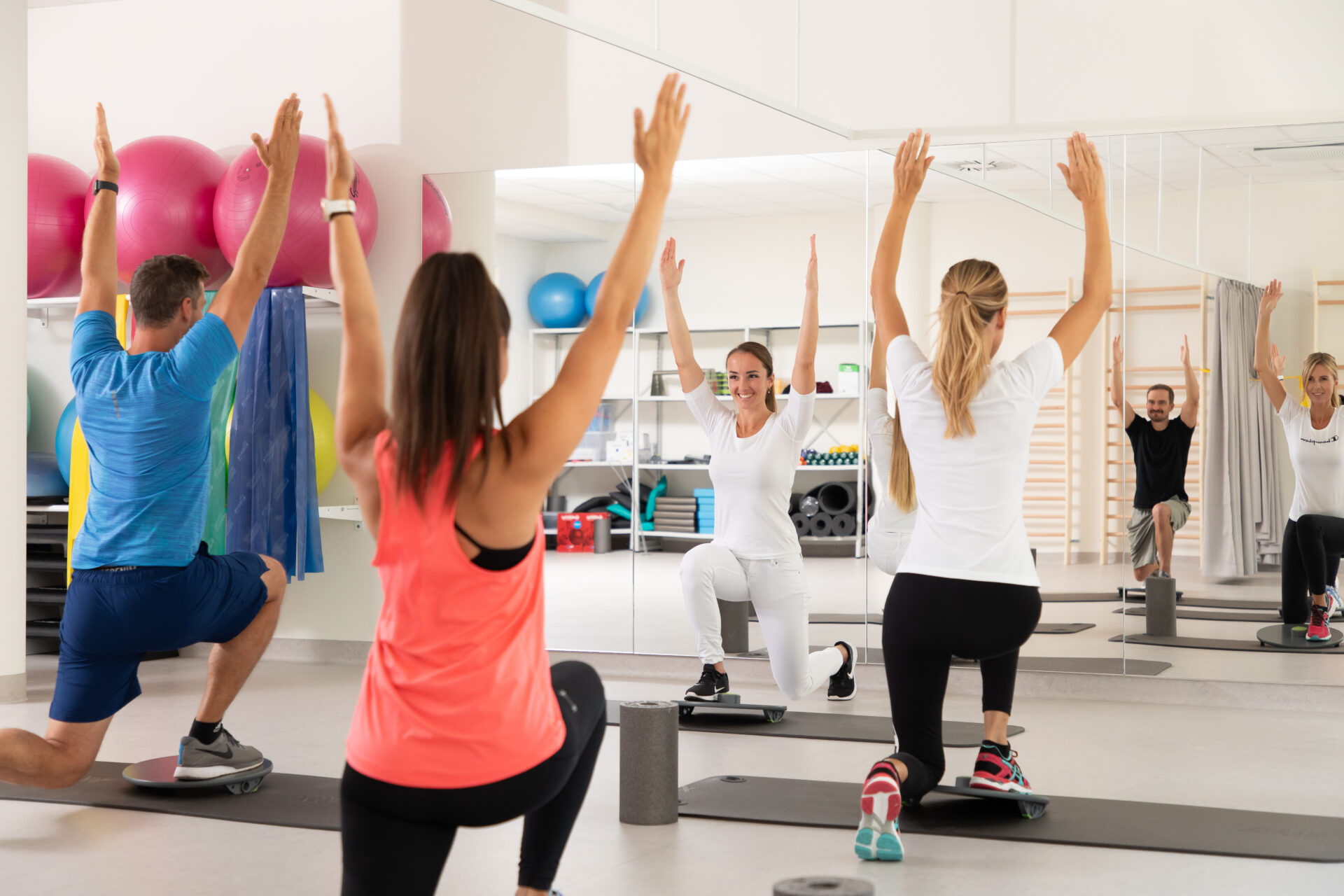 Physiotherapeutin bei OptimaMed Physiotherapeutin bei OptimaMed