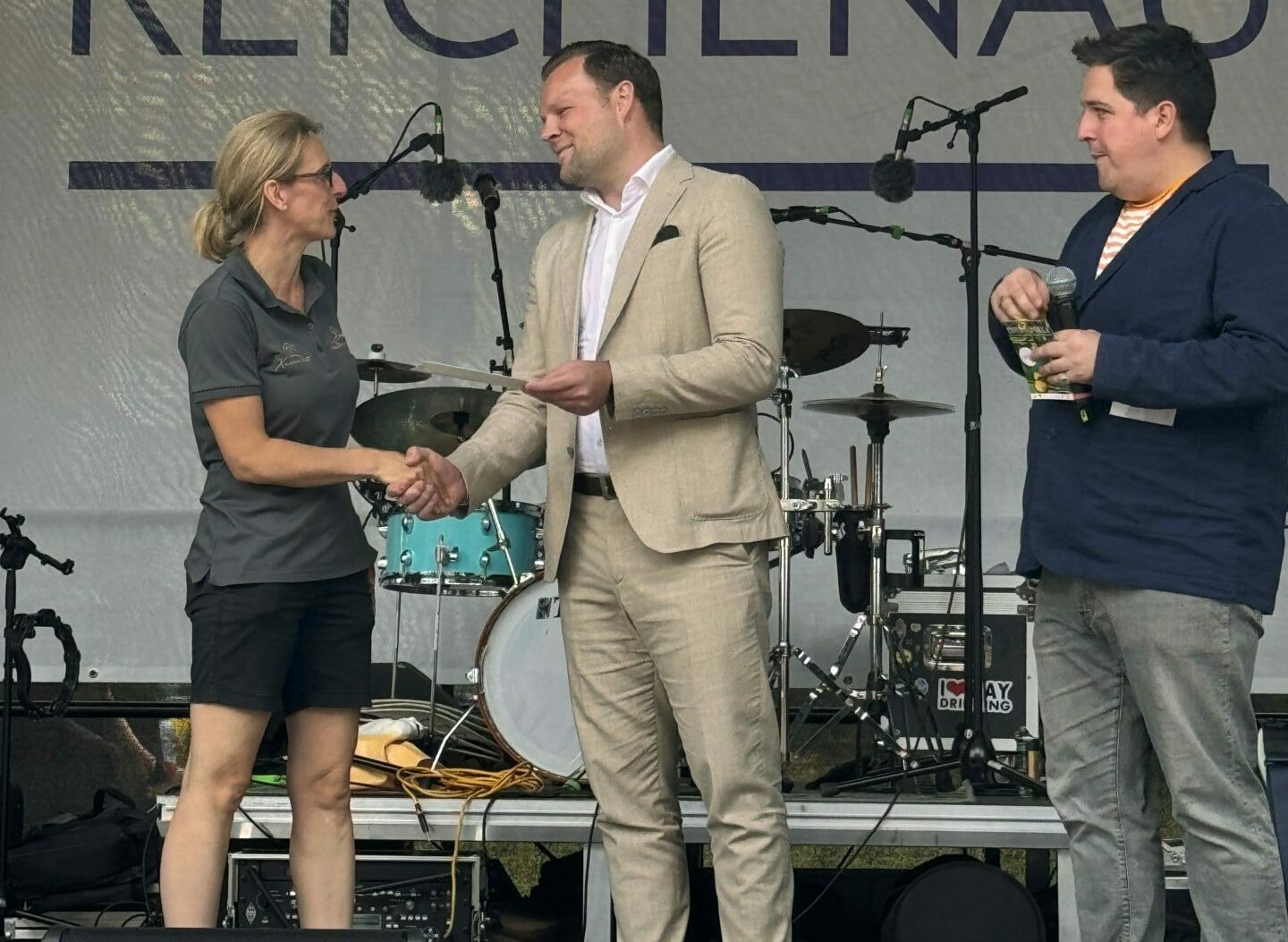 Preisübergabe beim Opening der Festspiele Reichenau Preisübergabe beim Opening der Festspiele Reichenau