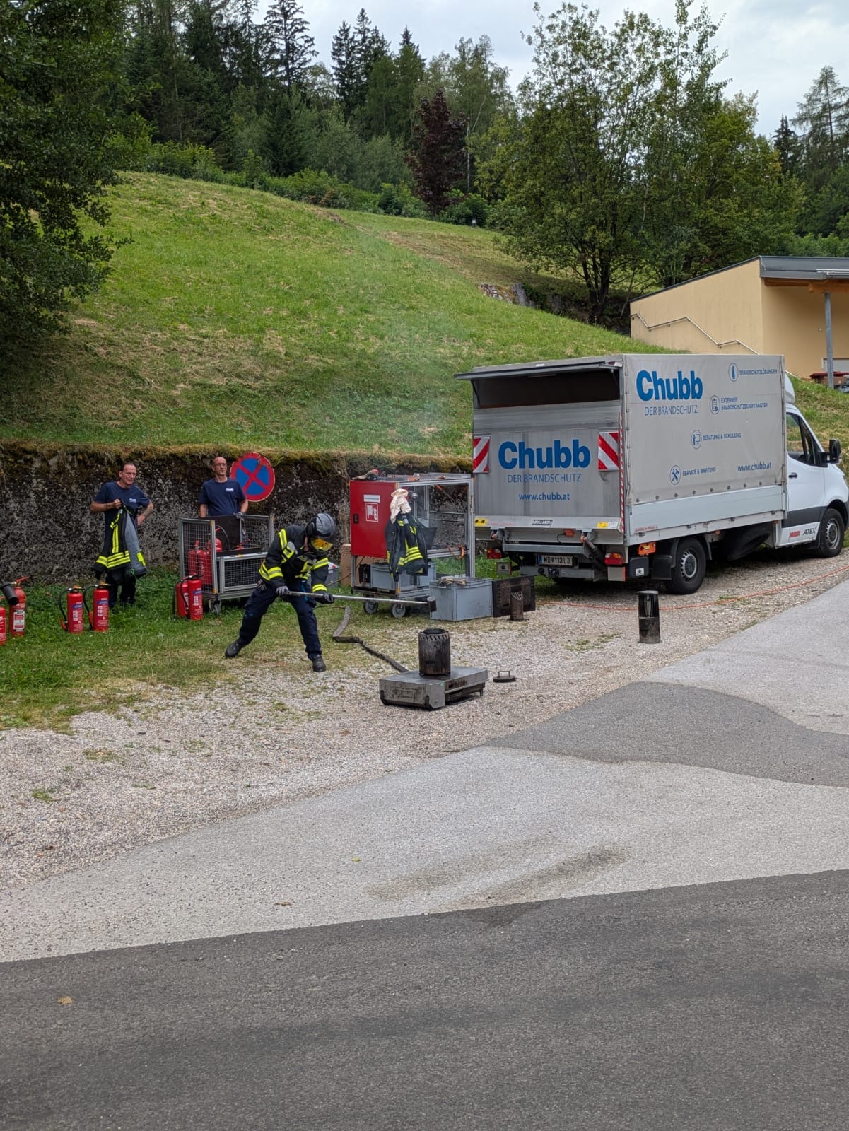 Probefeuer für Löschübung Probefeuer für Löschübung