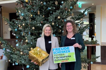 OptimaMed Raxblick spendet Weihnachtsgeschenke