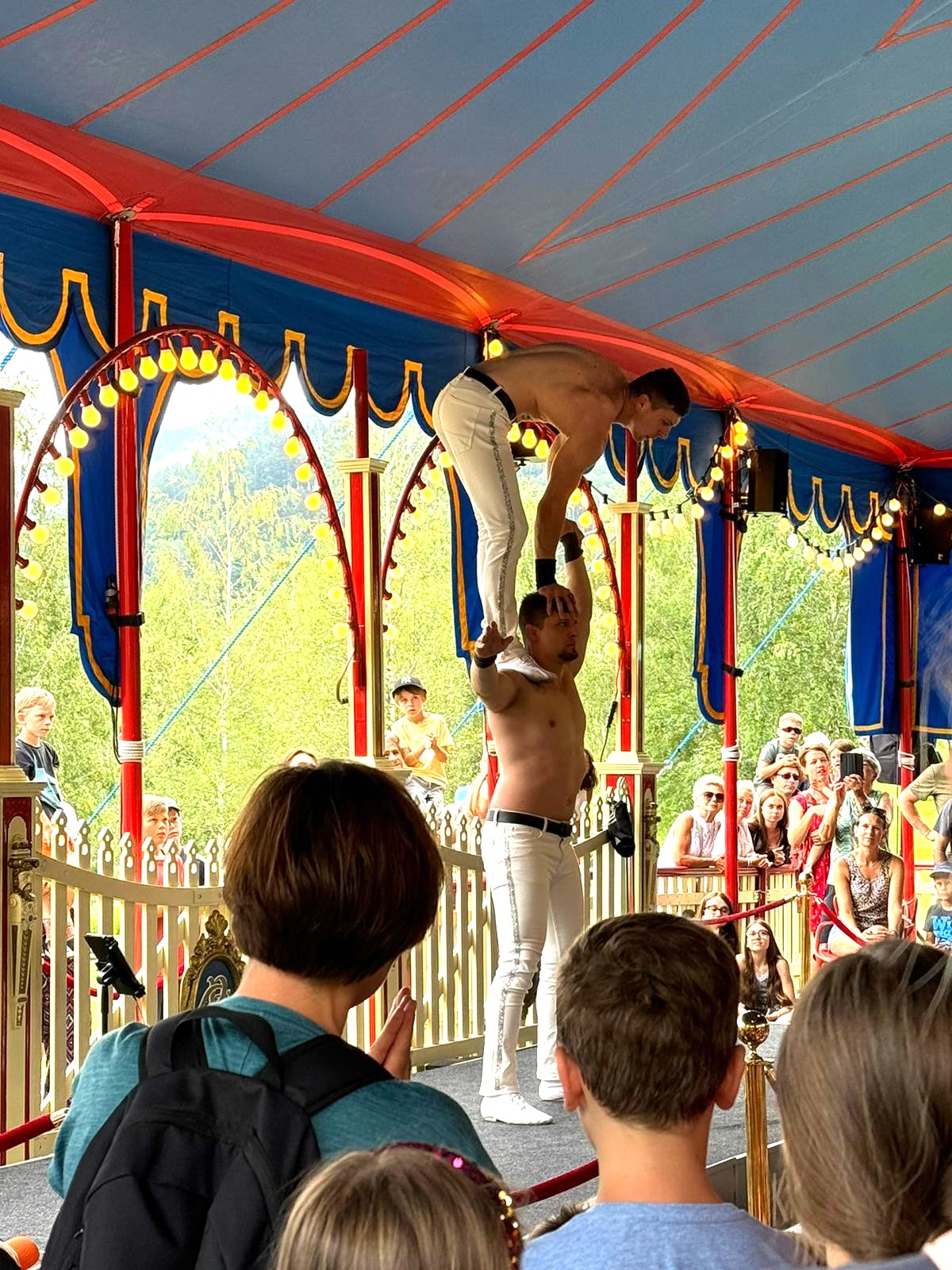 Zirkus Roncalli in den Swarovski Kristallwelten Zirkus Roncalli in den Swarovski Kristallwelten