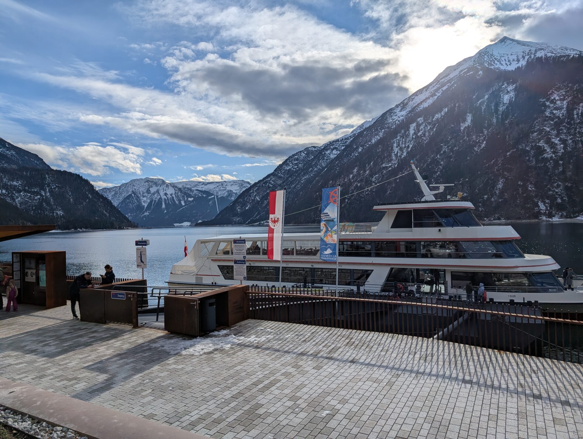 Schifffahrt Anlegestelle am Achensee Schifffahrt Anlegestelle am Achensee