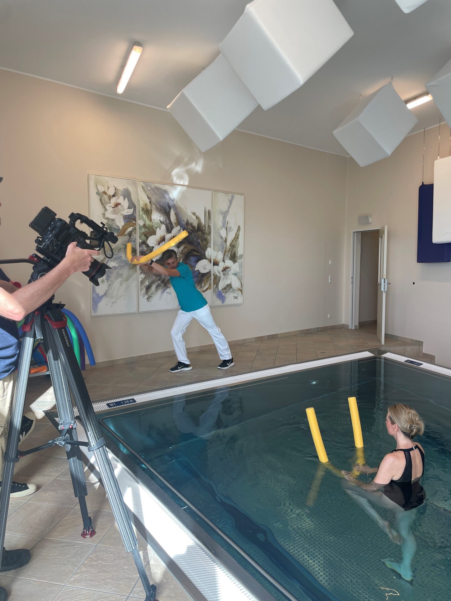 Videodreh von Aquagym im OptimaMed Rehazentrum Aspach Videodreh von Aquagym im OptimaMed Rehazentrum Aspach