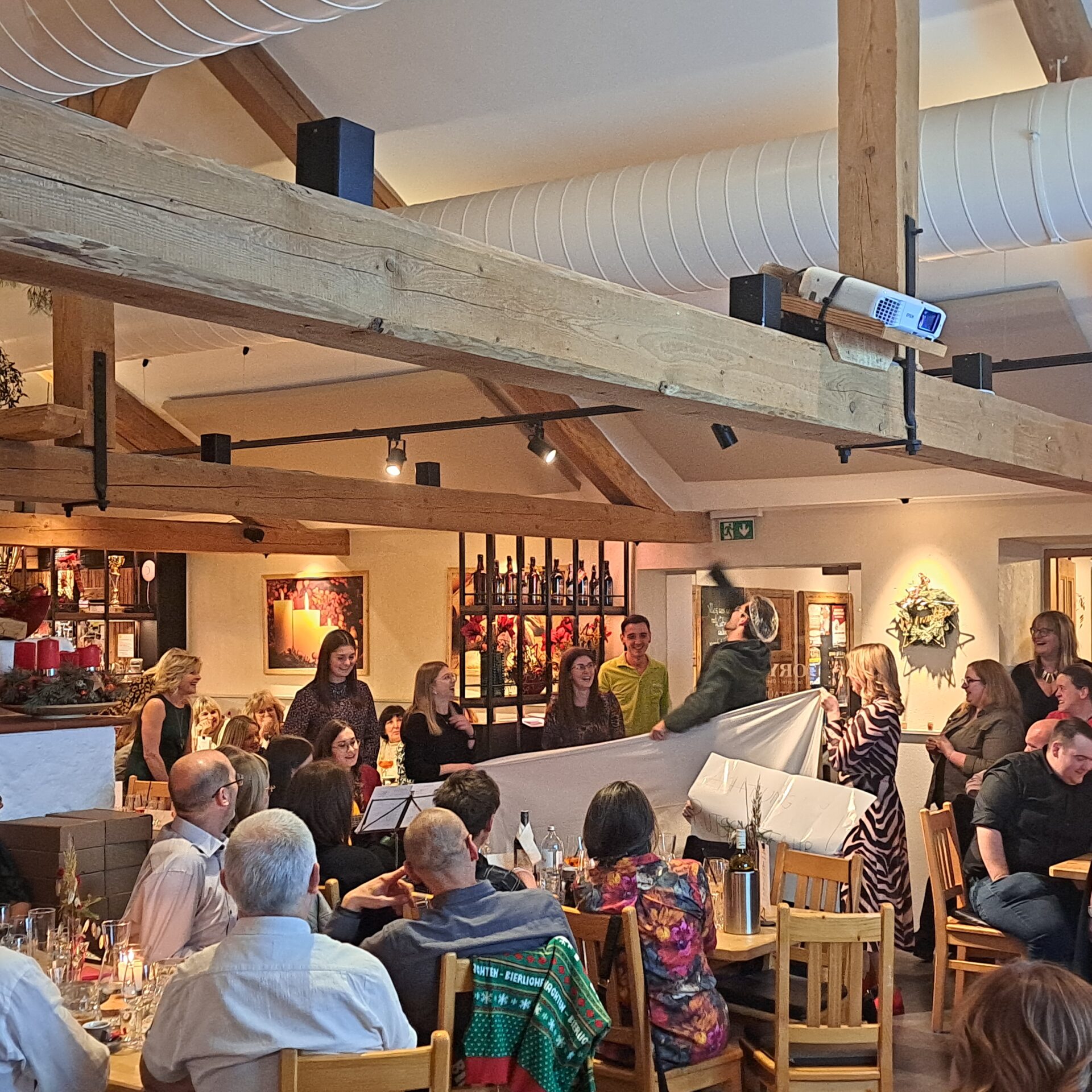 Weihnachtsfeier im Loryhof Weihnachtsfeier im Loryhof