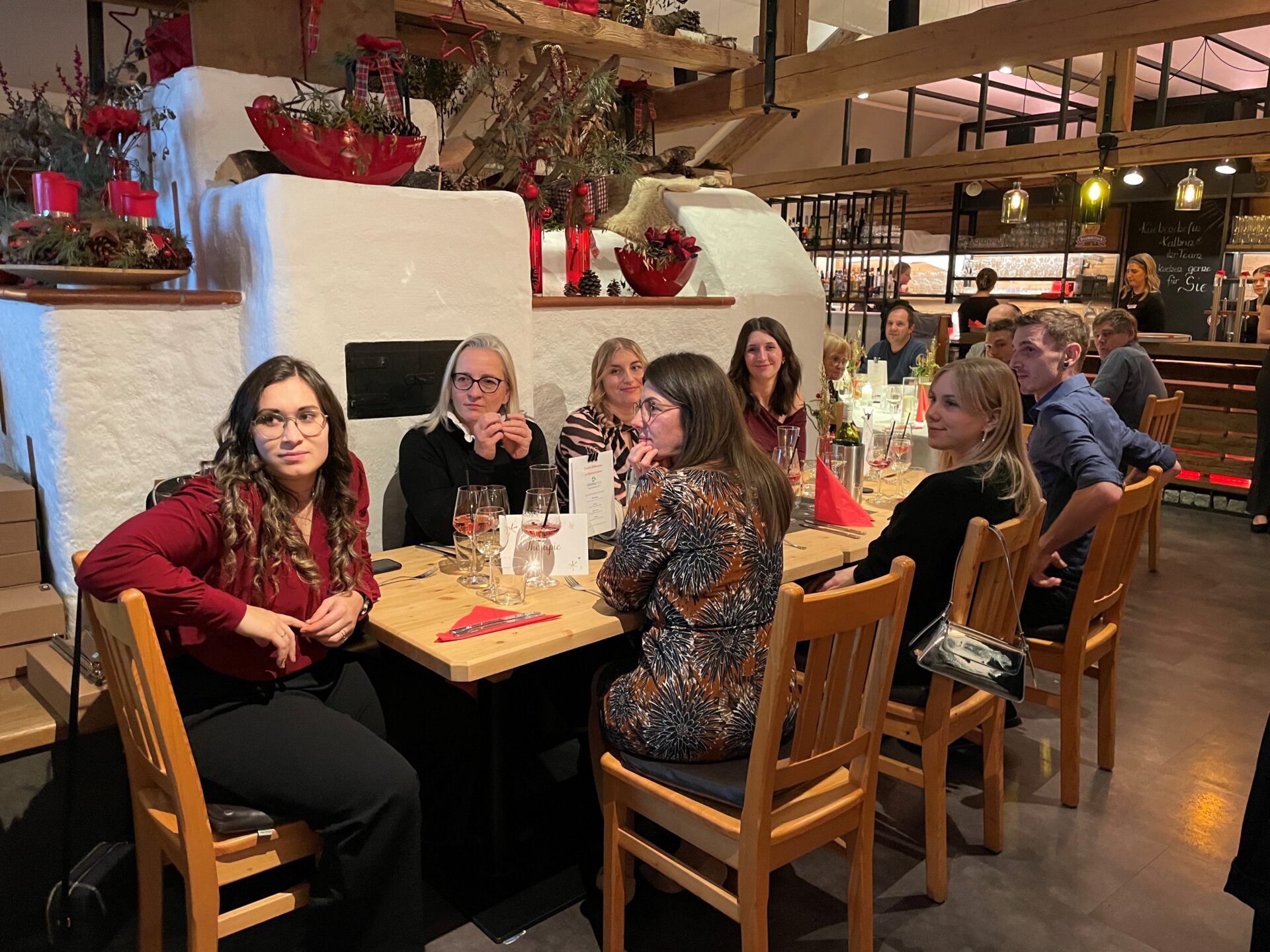 Fröhliches Weihnachtsfest für das Aspach-Team Fröhliches Weihnachtsfest für das Aspach-Team